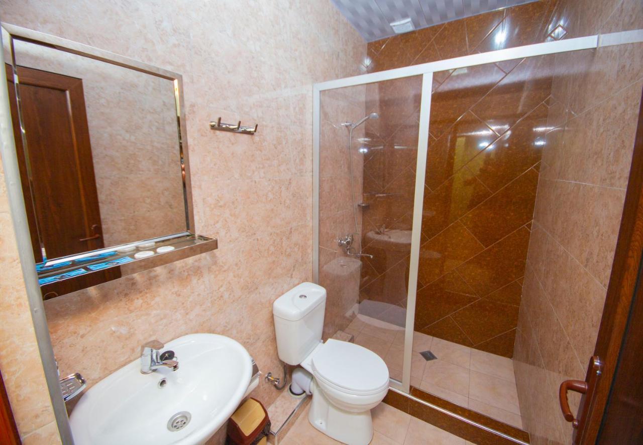 Hotel Elegant 2 Tbiliszi Kültér fotó