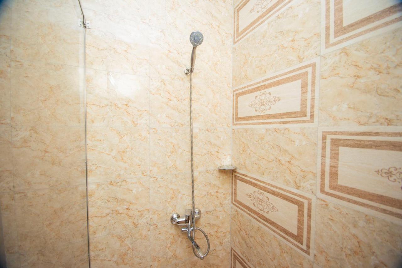 Hotel Elegant 2 Tbiliszi Kültér fotó