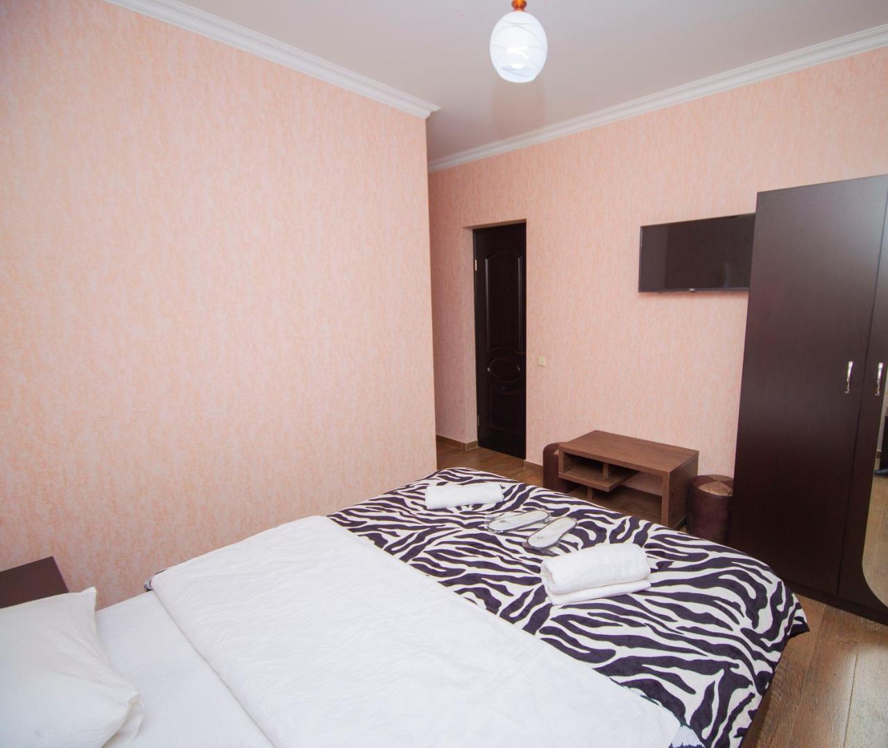 Hotel Elegant 2 Tbiliszi Kültér fotó