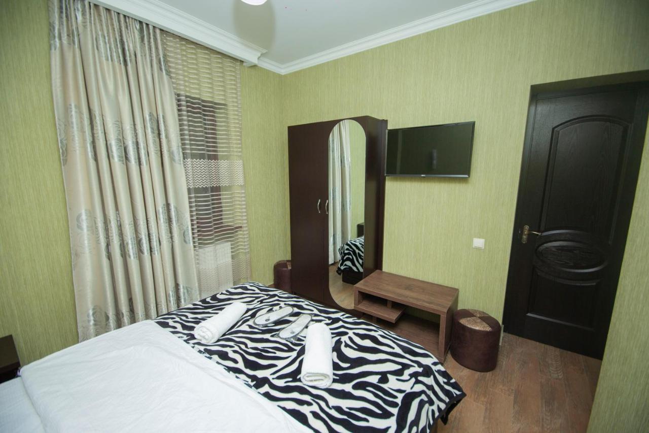 Hotel Elegant 2 Tbiliszi Kültér fotó